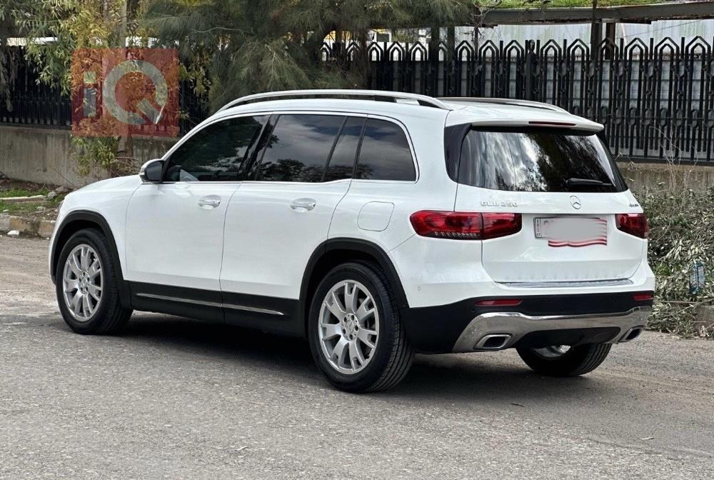 مرسيدس بنز GLB